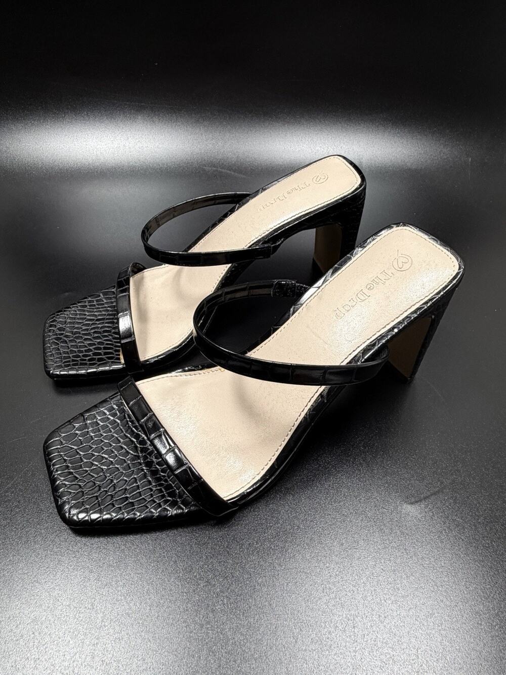 The Drop Strappy Block Heel Square Toe Sandals Black Size 7.5